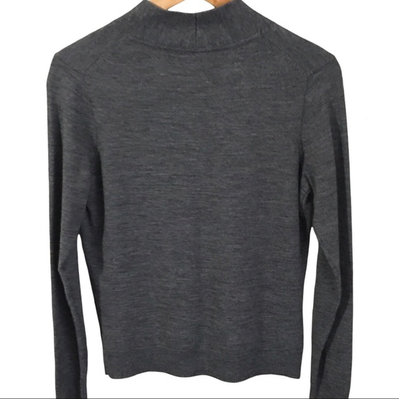 Charter Club Petite 51% Merino Wool Overlapped V-neck Long Sleeve Gray size P/P - Picture 3 of 10